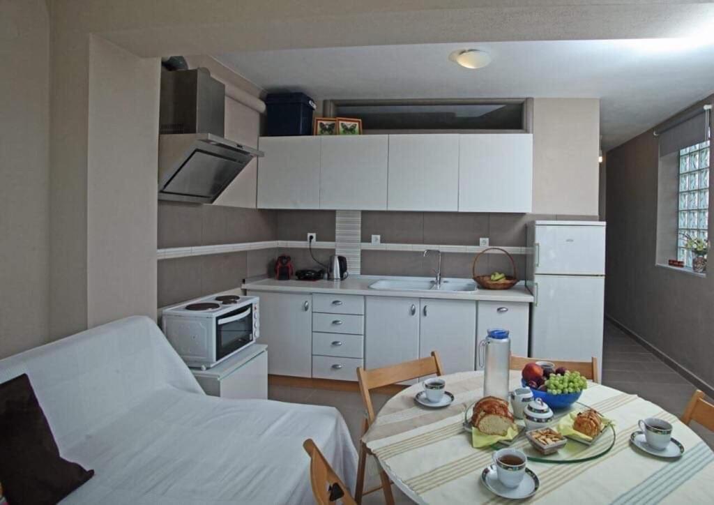 פראליה דיוניסיו See To Sea Apartments מראה חיצוני תמונה